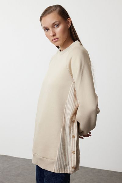 Trendyol Modest Übergroße Tunika - Steinfarbe, Hemddetail TCTAW25UK00004