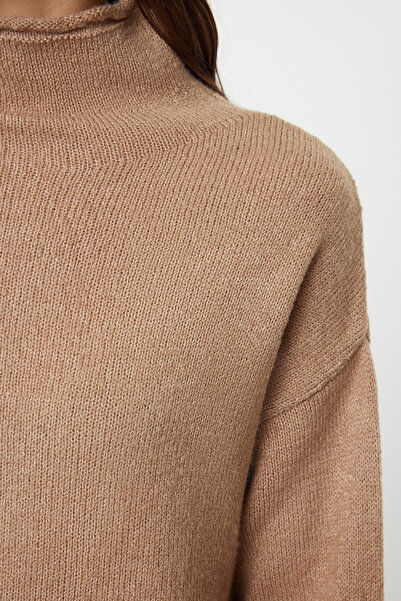 Trendyol Collection Pulover din tricot cu guler înalt, cu textura moale de nurcă, mai durabil, TWOAW25KZ00306