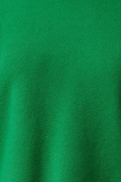 Trendyol Collection Zielony sweter z dzianiny Premium - szeroki krój, wzór podstawowy TWOAW25KZ00053