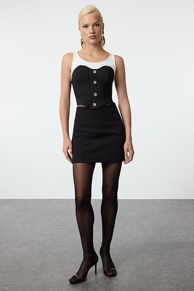 Trendyol Collection Tpraw25bz00000 Schwarz-weiße Bluse mit Korsettmuster