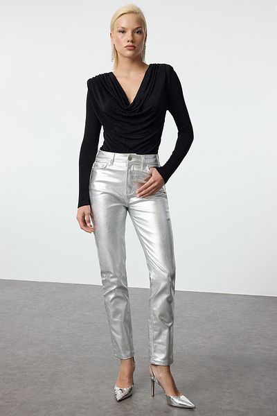 Trendyol Collection Glitzernder schwarzer Strickbody - Degaje Collar TPRAW25BD00002