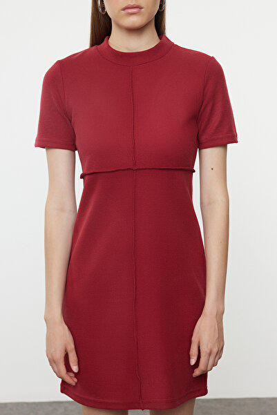 Trendyol Collection Sötétpiros A vonalú mini kötött ruha - Thessaloniki/Knitwear Look TWOAW24EL00149