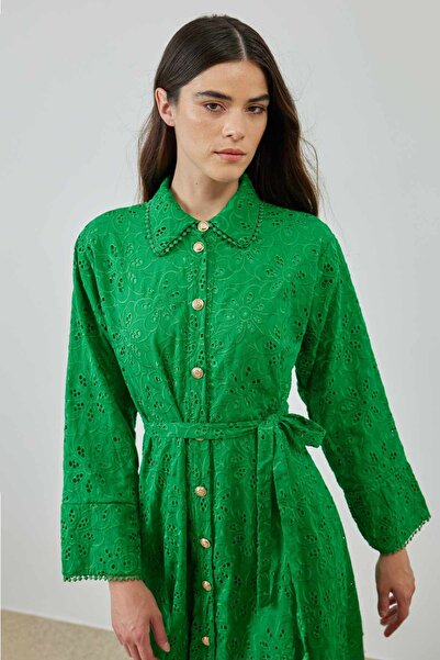 Hooopstore Зелена вишита сукня із золотим ґудзиком