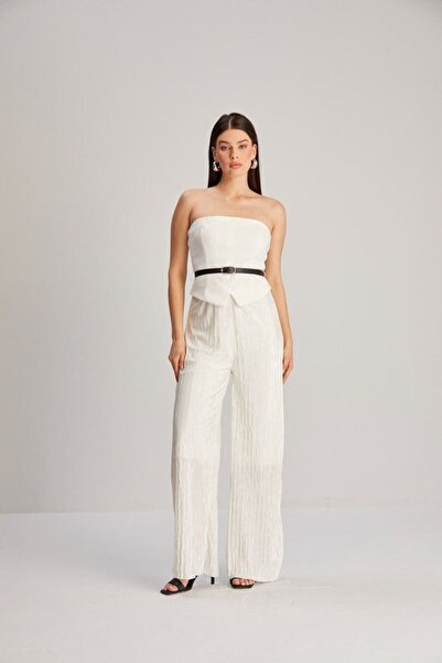 Oyer Moda Women's Jumpsuit - Belt Detailed