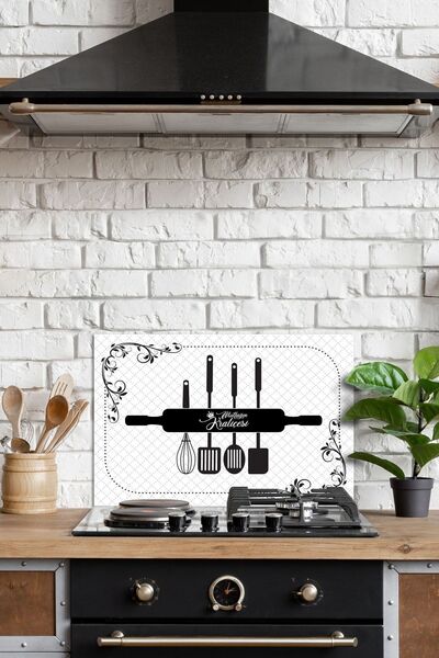 Decovetro Ocak Arkası Koruyucu Mutfağın Kraliçesi Desenli 76x50