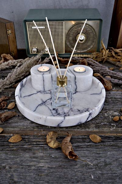 Voodo Concept Marble Lilac Tray + 2 Candle Holders + Fragrance Gift Set
