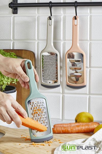 Sunplast 3-Piece Non-Slip Hand Grater Set - Grater, Chopping, Peeling - Hand Grater
