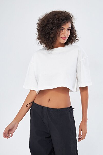 Mesfeno Kadın Basic Oversize Fit, %100 Pamuk Bisiklet Yaka Kalın Kumaş Crop T-shirt