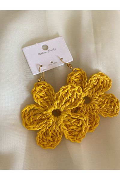 öyküsh collection Yellow Daisy Earrings / Yellow Earrings / Colorful Earrings / Summer Earrings / Straw Earrings