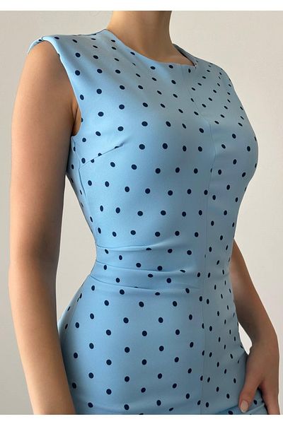 WOMAN VISION Mini rochie elastică cu buline albastre - căptușită fără mâneci Basic Model 100
