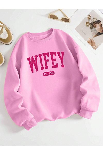 mercoledi Wifey 2024 - Married Printed Oversize Women's Sweatshirt, Crew Neck