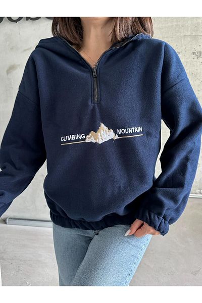 RASCHA Women's Navy Blue the Mountain Embroidered Oversize Fleece Half Zipper Sweatshirt