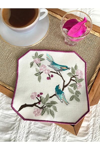 Soft Colours 2 Pieces Decorative Birds On The Branch Pattern Cocktail Presentation Napkin Coffee Side