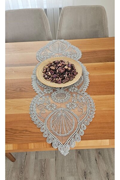 ZESA HOME Color Runner - Design elegant cu model din tul cu dantelă