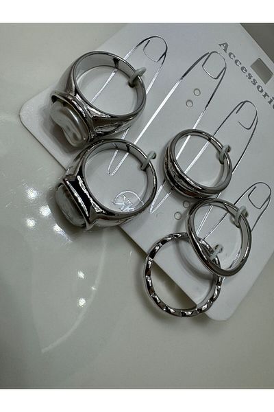 CT STONES Multiple Ring Set