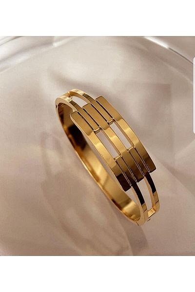 peaktrade Steel Rib Bracelet