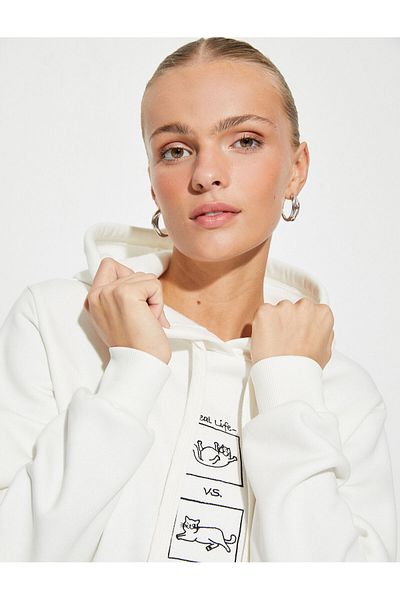 Koton Kapuzenpullover, bestickte Kängurutasche, lange Ärmel