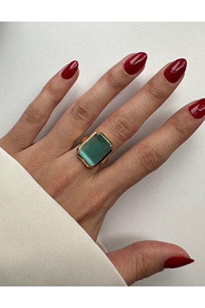 ringbox Dörtgen Kesim Büyük Taşlı Buz Mavisi Gold Yüzük