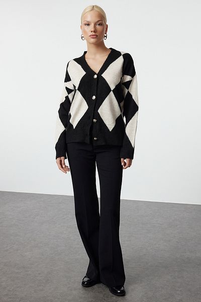 Trendyol Collection Soft Textured Black Knitwear Cardigan - TWOAW25HI00282