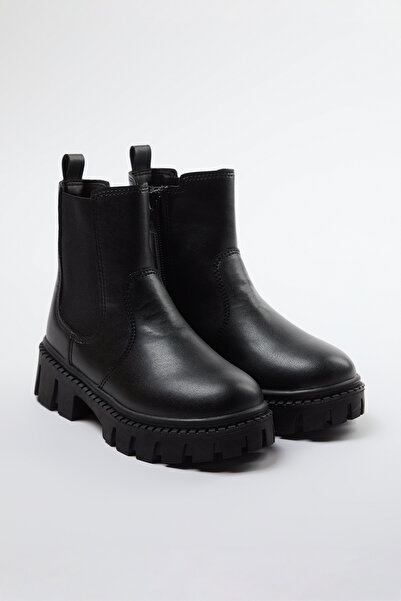 TRENDYOL SHOES Cizme negre elastice pentru fete mari Chealsea pentru copii TAKAW25BO00039