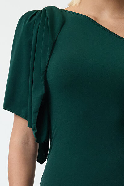 Trendyol Collection Pletené večerní šaty smaragdově zelené na jedno rameno - Tprss24ae00256