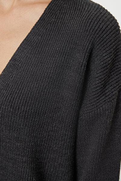 Trendyol Collection Wide Fit Anthracite Knitwear Cardigan - Skirt Detail Twoaw25Hi00269