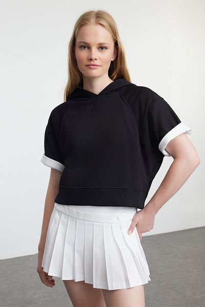 Trendyol Collection Удобен черен плетен суитшърт - Лунен ръкав с качулка TWOAW25sw00121