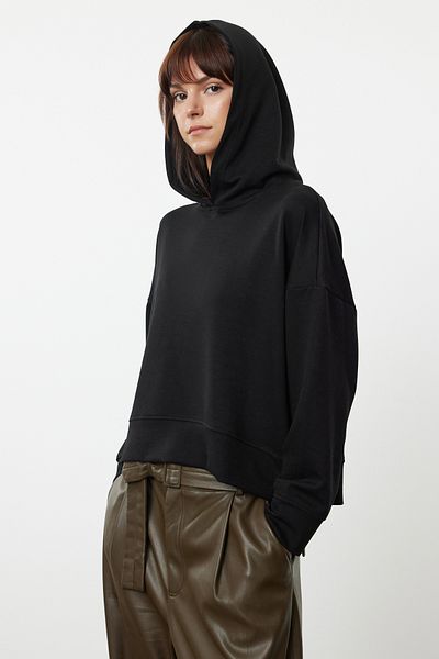 Trendyol Collection Черен плетен суичър с меки копчета и качулка - стандартна кройка TWOAW25SW00056