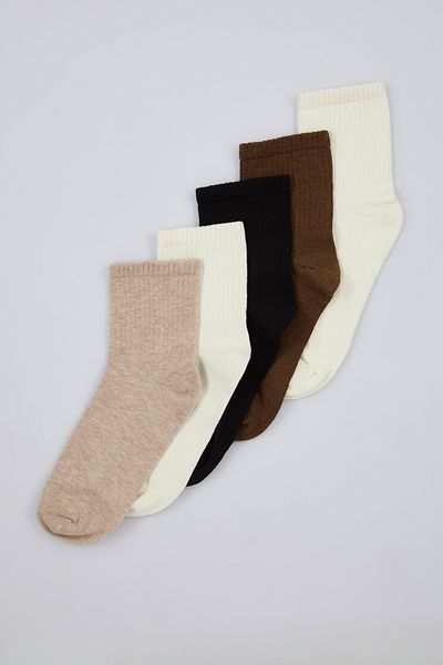 Trendyol Collection 5er-Pack bunte Stricksocken aus Baumwolle - Braun TWOSS21co0015