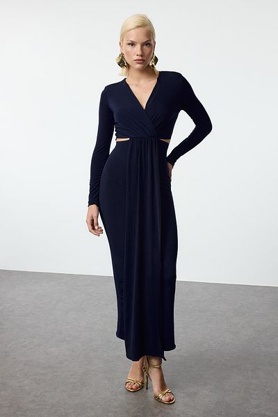 Trendyol Collection Navy Blue Cut Out/Window Detail Knitted Long Stylish Midi Evening Dress & Homecoming Dress Tpraw25El00047