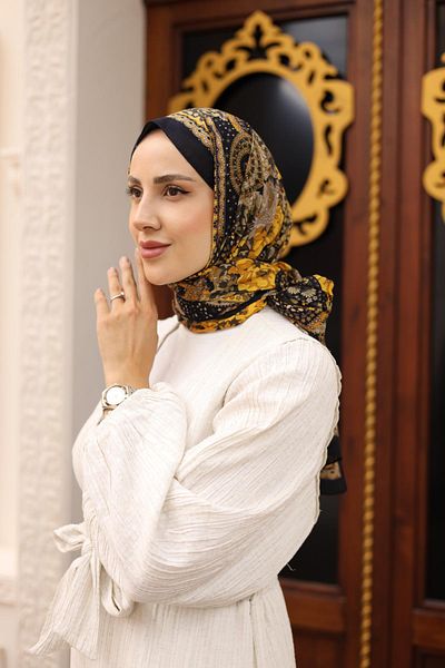 Silk Home Nariya Shawl Model 90001-21