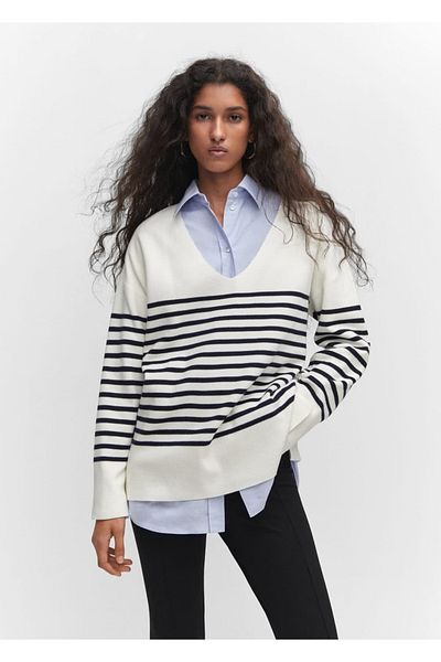 MANGO Woman Hegyes gallérú oversize pulóver