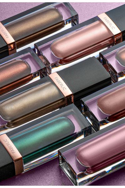 Faberlic Glam Team Liquid - Pink Gold Eyeshadow