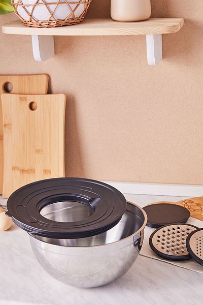 Karaca Parle Whisk, Grater Mixing and Storage Container