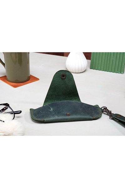 Ban Store Green Leather Glasses Case - Custom Made
