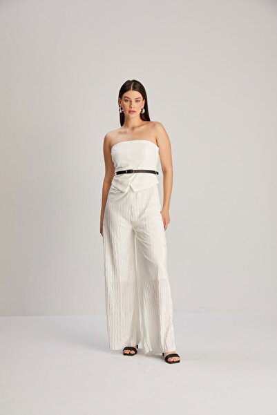 Oyer Moda Women's Jumpsuit - Belt Detailed