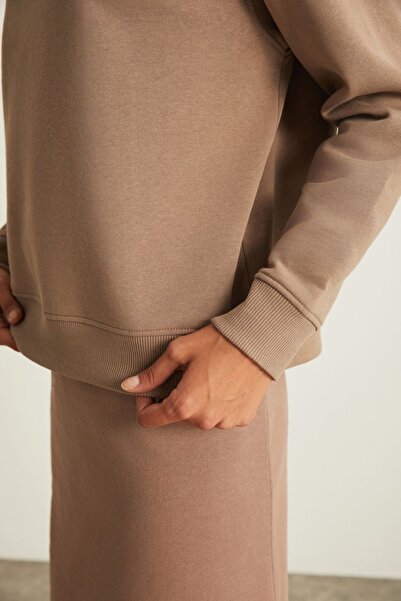 GRIMELANGE Γυναικείο φούτερ με λαιμόκοψη με 3 κλωστές από οργανικό βαμβάκι AKSELI