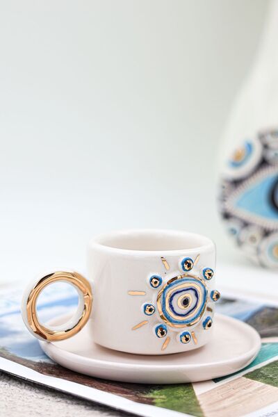 Özce Art Ceramic Atelier Nazar Serisi Büyük Nazar Boncuğu Desenli 24k Altın Detaylı Türk Kahvesi Fincan ve Tabak