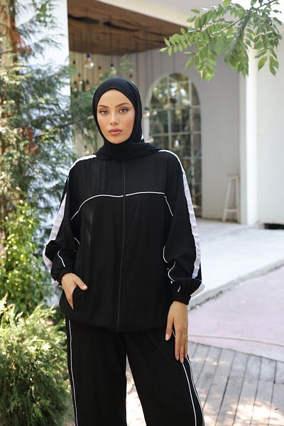 Prof Moda Women's Black Tracksuit Set - Set of Two