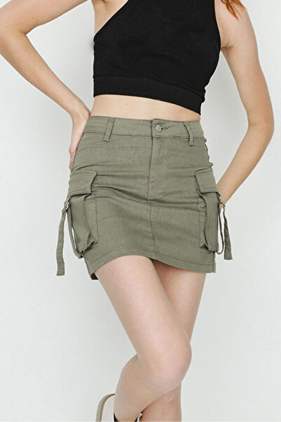 Naliru Kadın Kamuflaj Desenli Düğme Detaylı Kargo Cepli Mini Etek