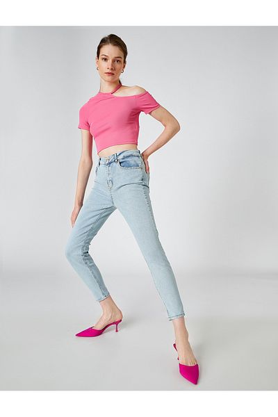 Koton Röhrenjeans mit schmaler Passform und hoher Taille – Carmen Jean