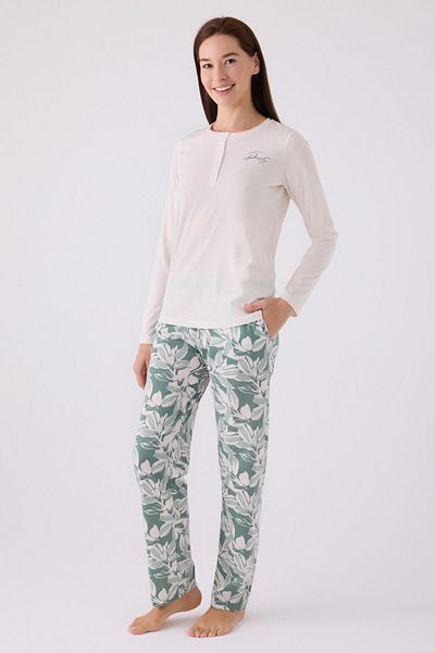 Arnetta Women's White Long Sleeve Pajama Set