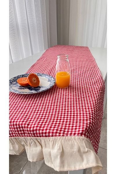 White Alamode Ruffled Red Gingham Runner 40x140 Cm