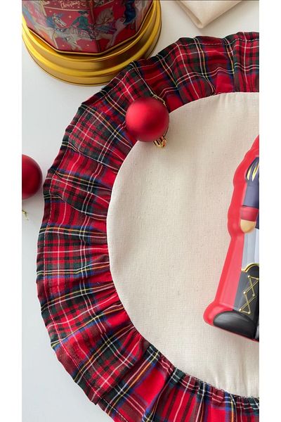 White Alamode Natural Plaid Ruffled Round Placemat 40x40cm