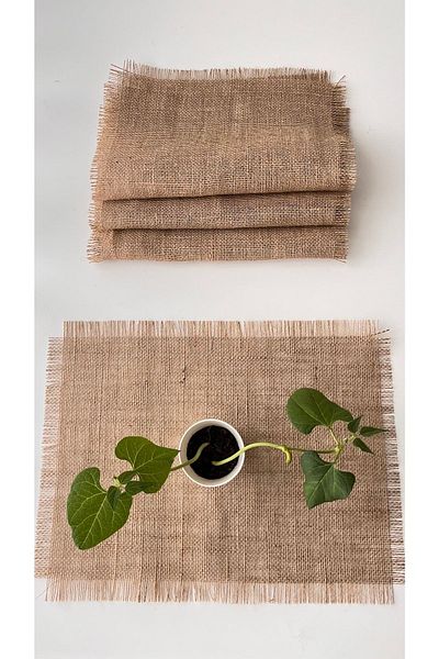 White Alamode Jute Fabric Rectangular Placemat Set of Four 33x40 Cm