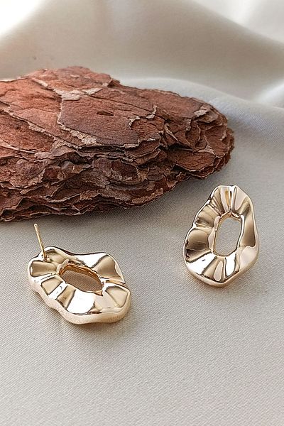 COSİTA Gold Vintage Irregular Look Metal Earrings