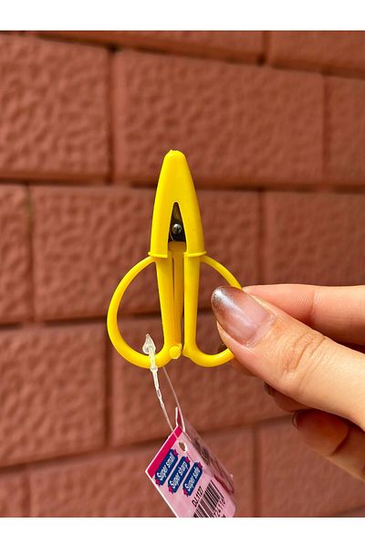 Hemline 5.5 cm Yellow Mini Silicone Scissors - End Protection