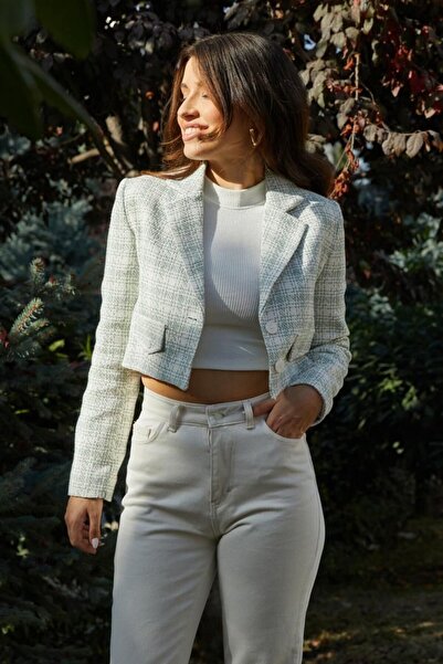 Kruvaze Yaka Crop Ceket