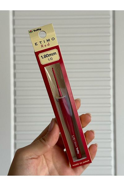 Tulip Etimo Red 1.80 mm Silicone Handle Knitted Crochet - 1/0 Model