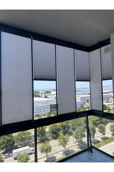 BLINDX Koyu Gri Plise Katlanır Cam Balkon Perdesi
